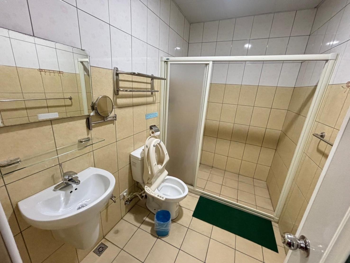 Luyu Homestay Lukang Eksteriør billede